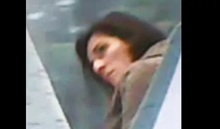 نستیا باکوا سینک مرطوب و الاغ خود فیلم سکسی تو تلگرام را نشان داد