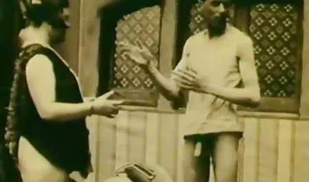 کودک سیگار کشیدن کانال سکسی واقعی تلگرام طولانی را با مهربانی سیگار می کشد